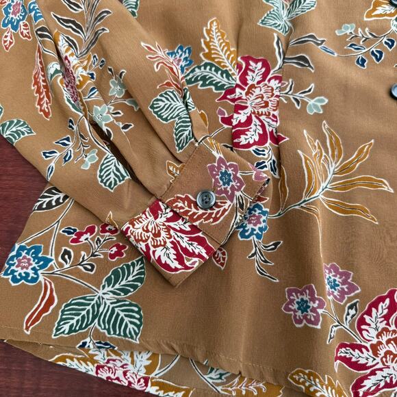 Evan-Picone 100% Silk Floral Blouse - Women's Size 8 - Multicolor Western Chic - Picture 5 of 6